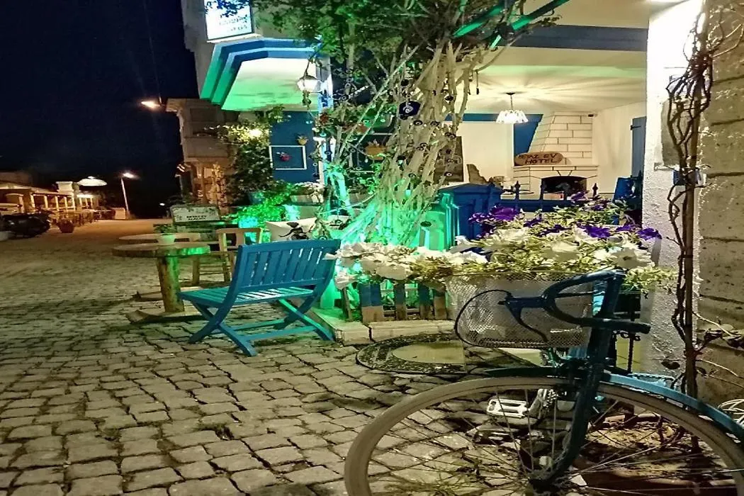 Beyaz Ev Hotel Alacati Guest house