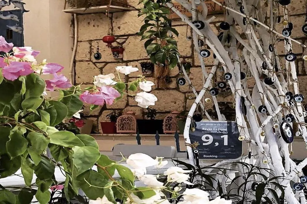 Beyaz Ev Hotel Alaçatı Türkiye