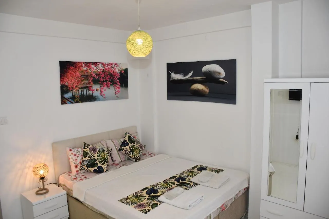 Beyaz Ev Hotel Alaçatı 3*,  Türkiye