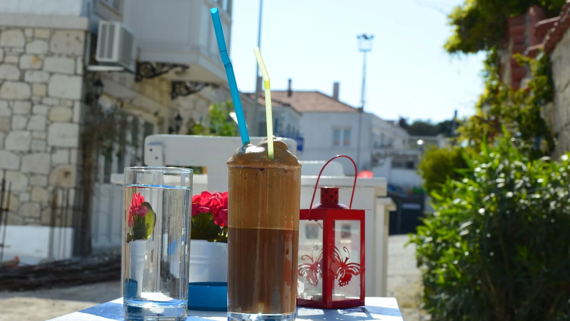 Konukevi Beyaz Ev Hotel Alaçatı