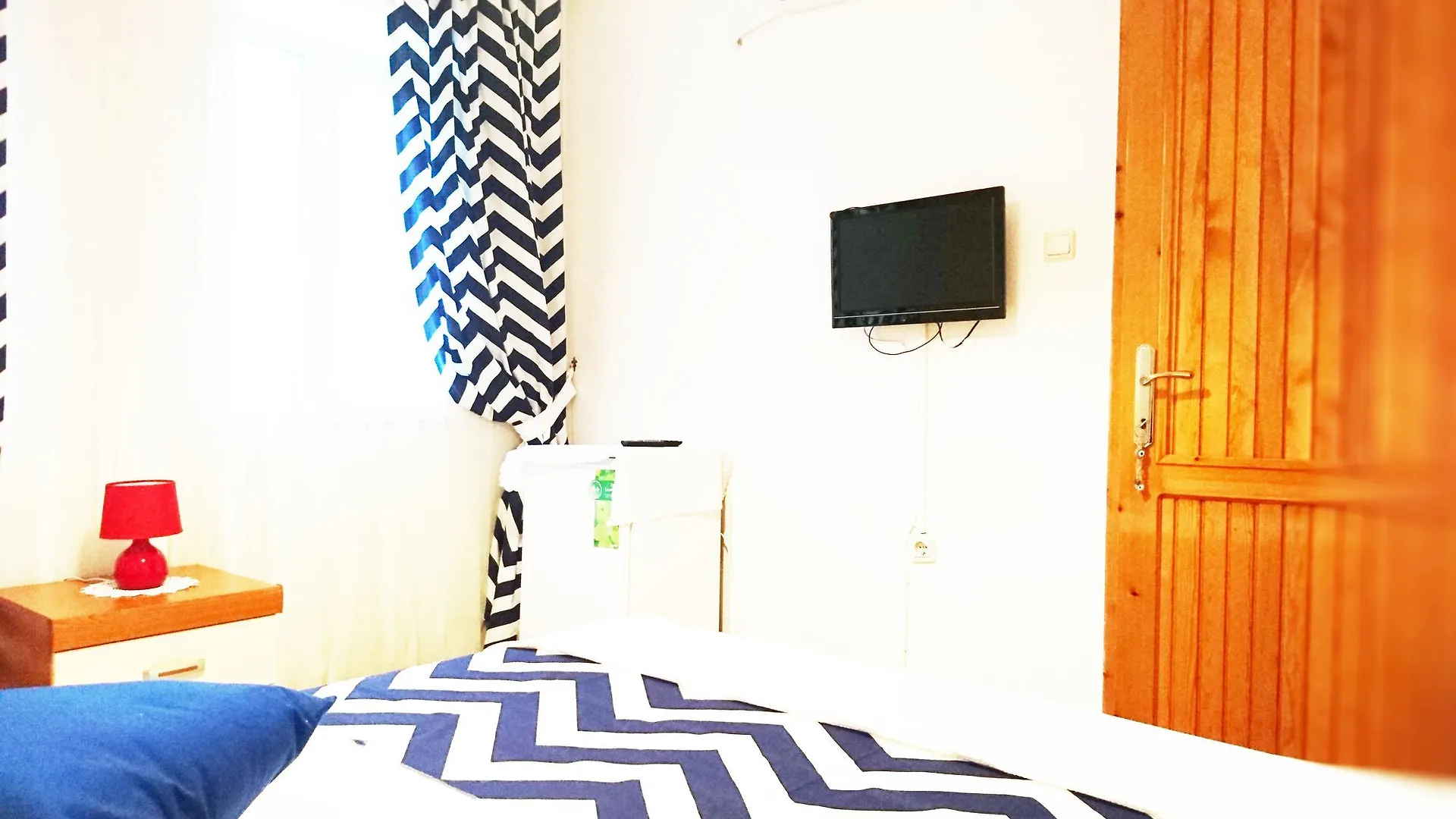 Beyaz Ev Hotel Alaçatı Konukevi