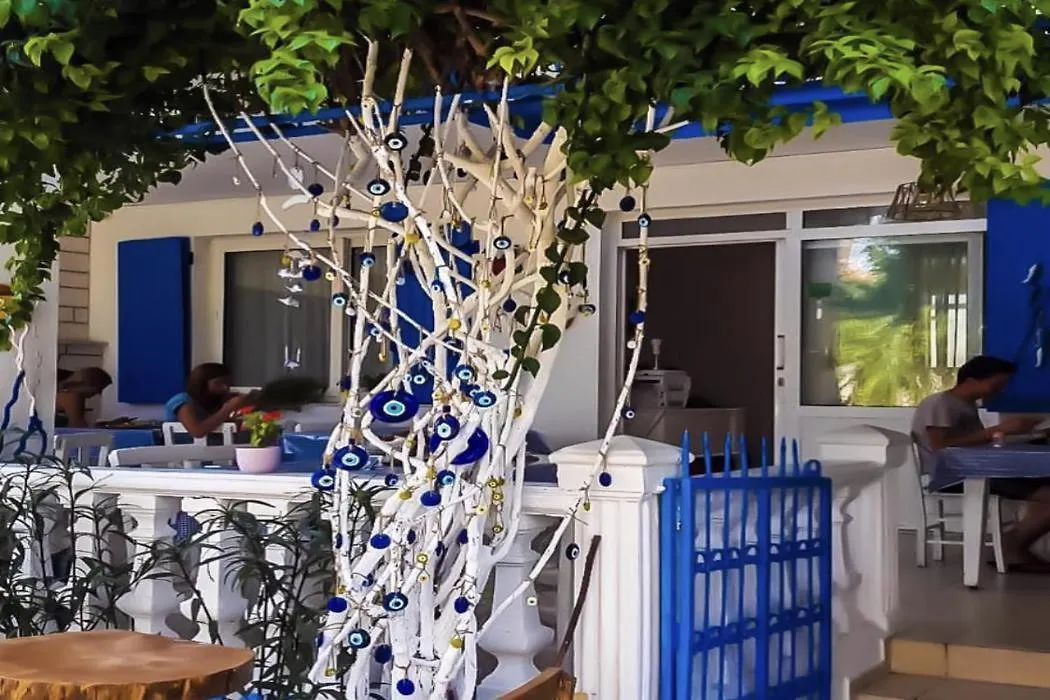 Beyaz Ev Hotel Alaçatı