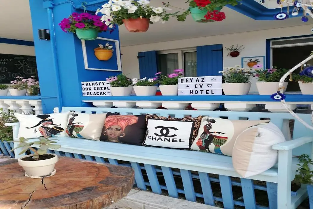 *** Pensionat Beyaz Ev Hotel Alaçatı Turkiet