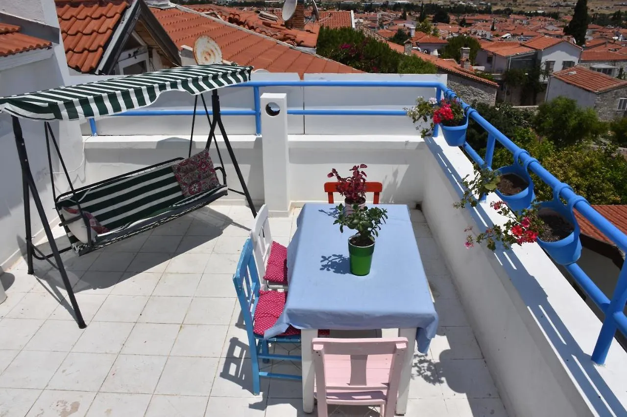 Beyaz Ev Hotel Alaçatı Pensionat
